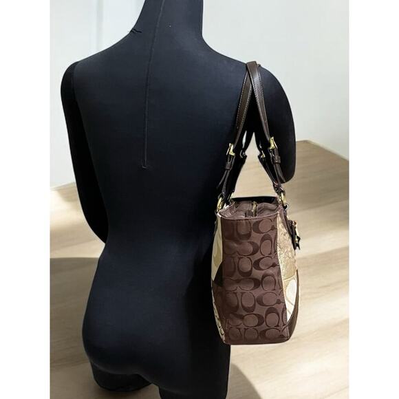 Y2K Coach F17614 Gallery Signature Patchwork Shoulder Bag & F46199 Wristlet - Picture 12 of 14